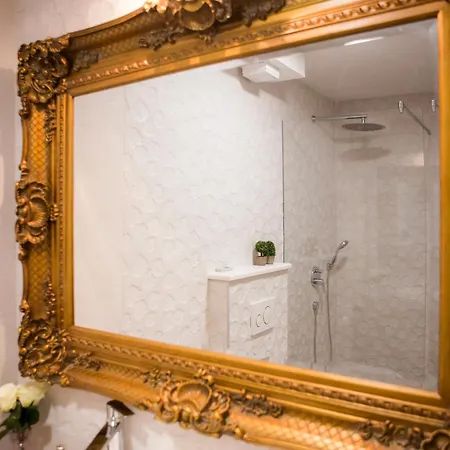 Ana Apartament